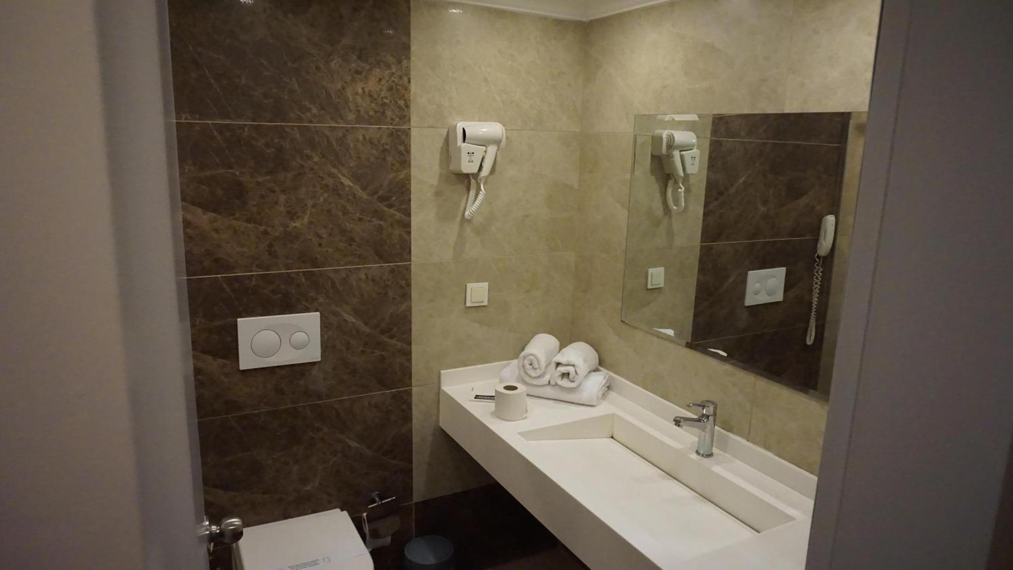 Ada Newday Resort Hotel クシャダス エクステリア 写真