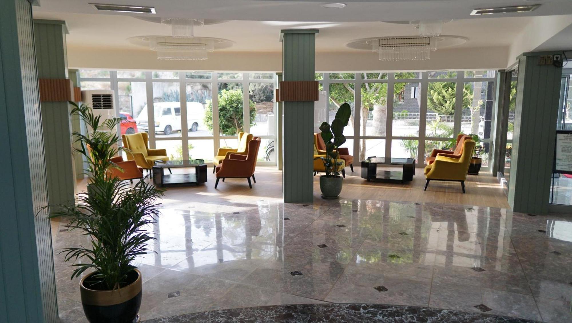 Ada Newday Resort Hotel クシャダス エクステリア 写真