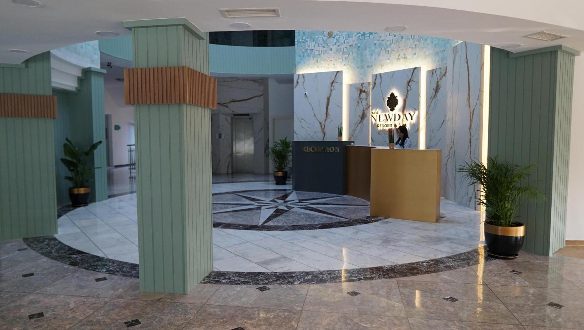 Ada Newday Resort Hotel クシャダス エクステリア 写真
