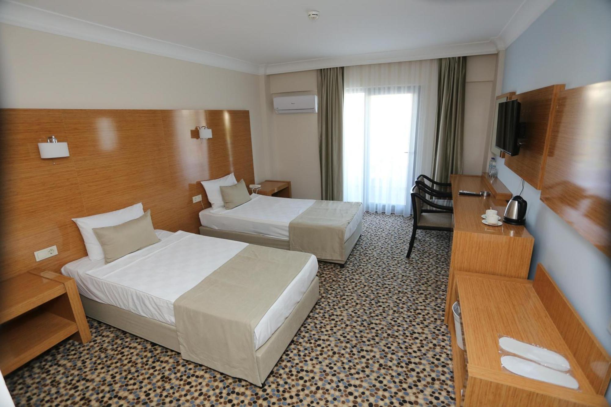 Ada Newday Resort Hotel クシャダス エクステリア 写真
